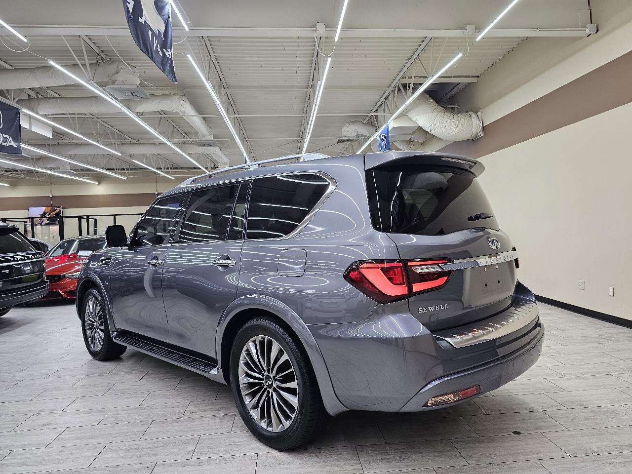 Infiniti QX80 LUXE 2019