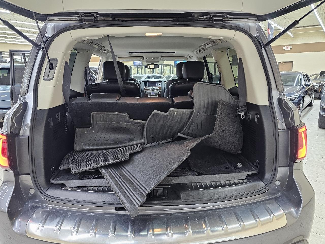 Infiniti QX80 LUXE 2019