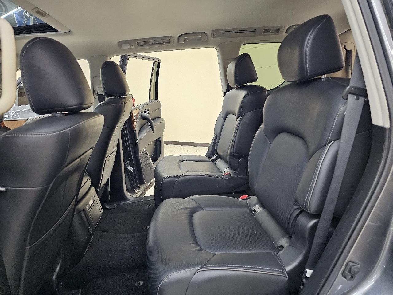 Infiniti QX80 LUXE 2019