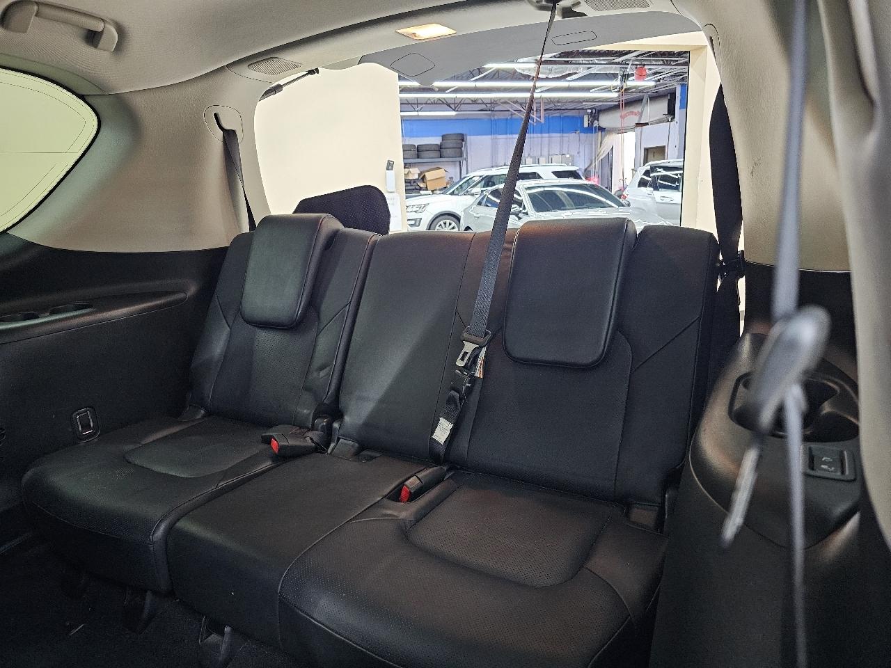 Infiniti QX80 LUXE 2019