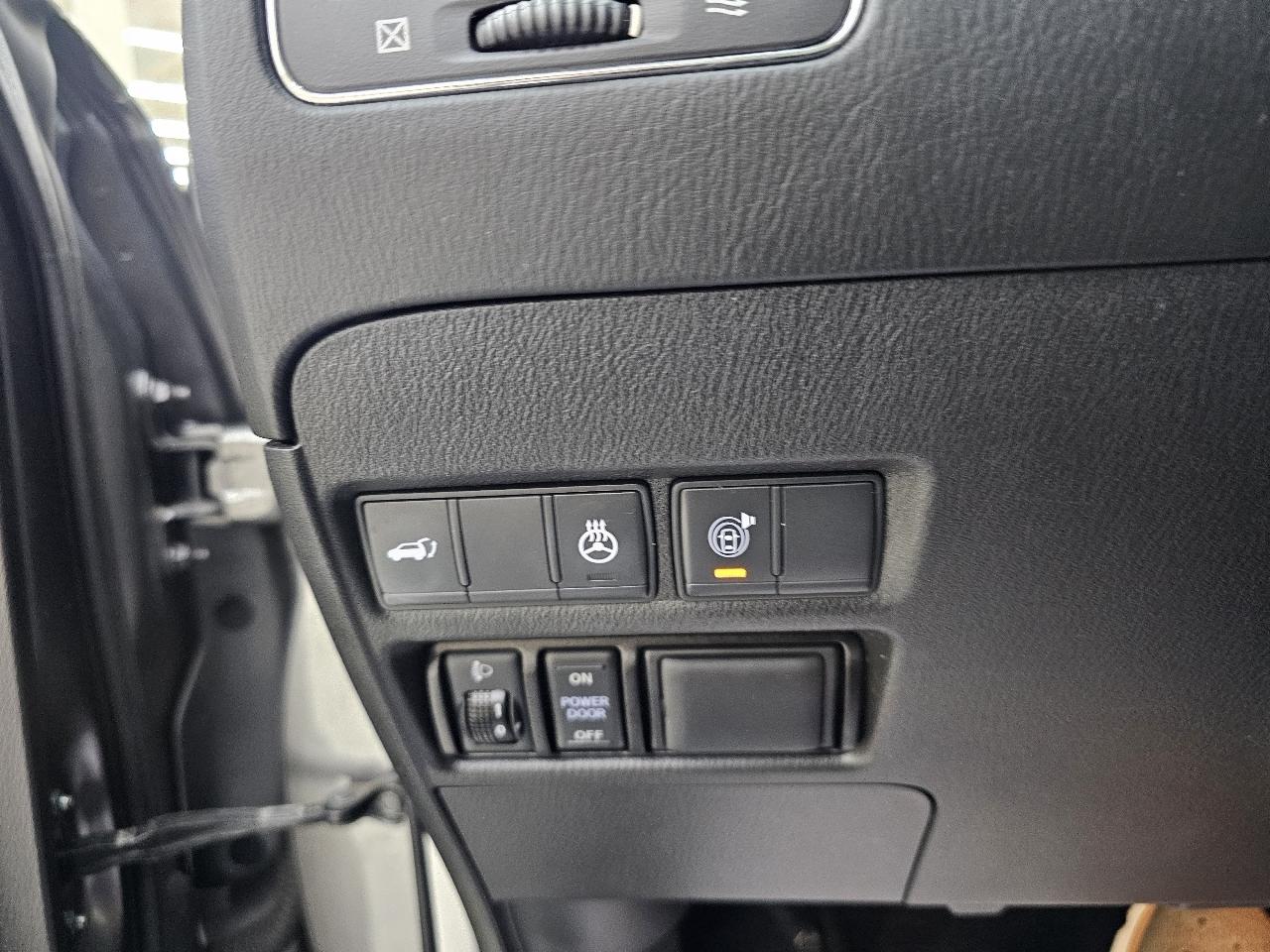 Infiniti QX80 LUXE 2019