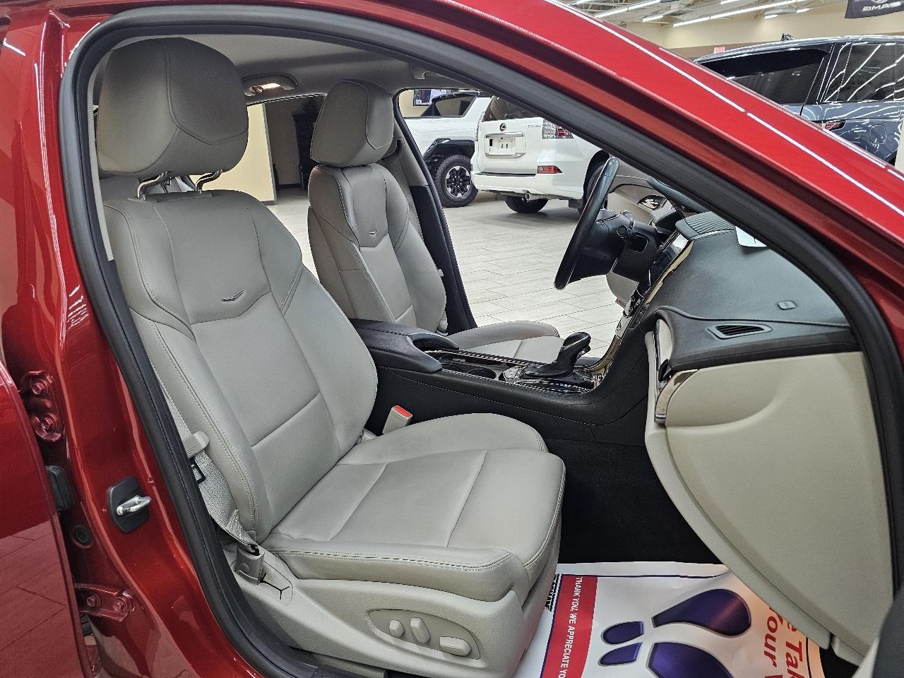 Cadillac ATS 2.0L Standard RWD 2017