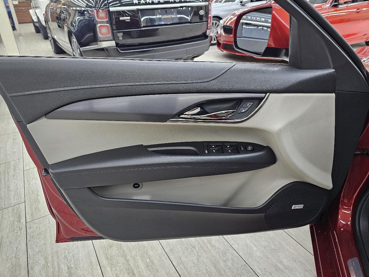 Cadillac ATS 2.0L Standard RWD 2017