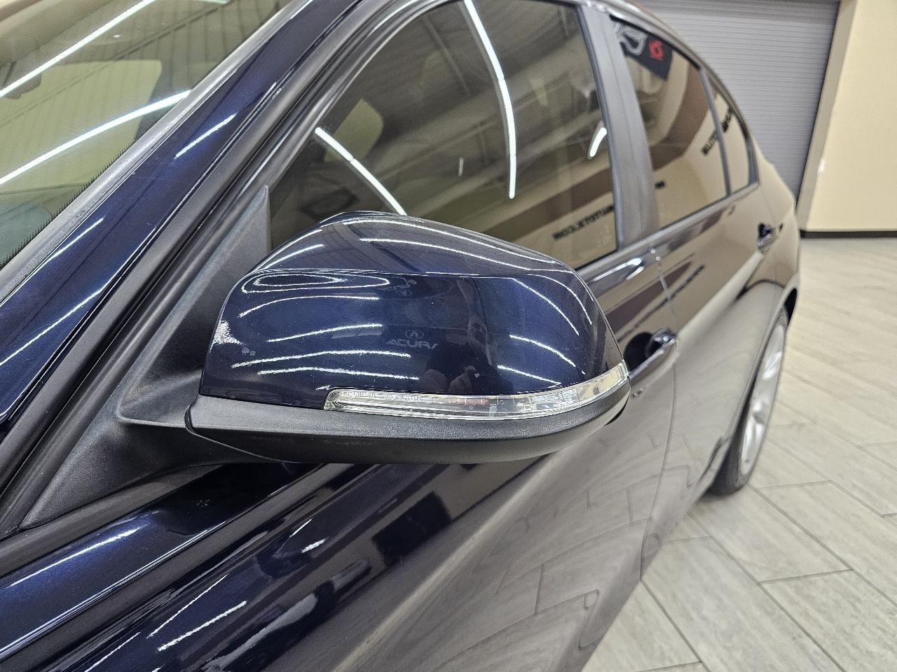 BMW 3-Series 328i Sedan 2015