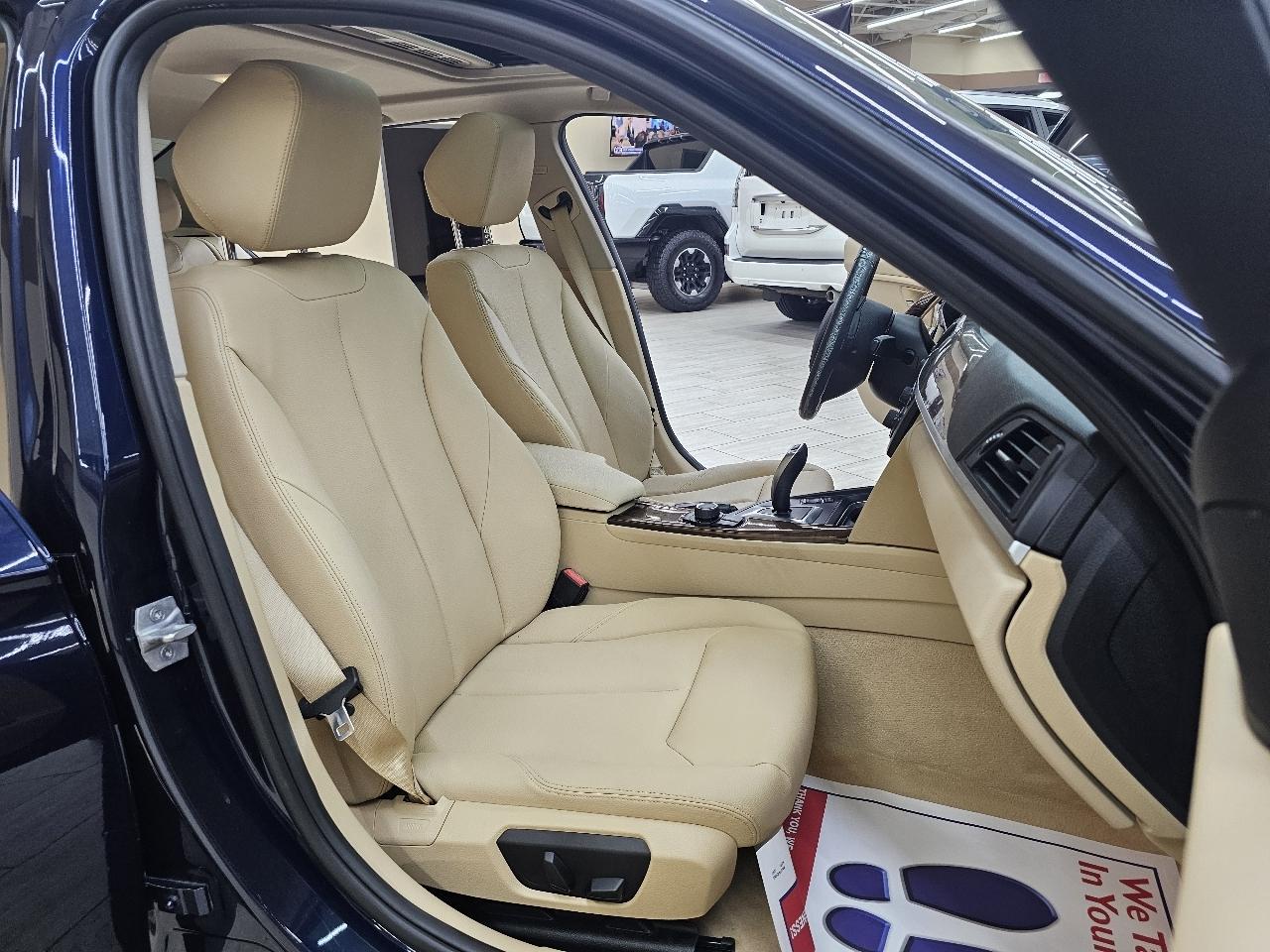 BMW 3-Series 328i Sedan 2015