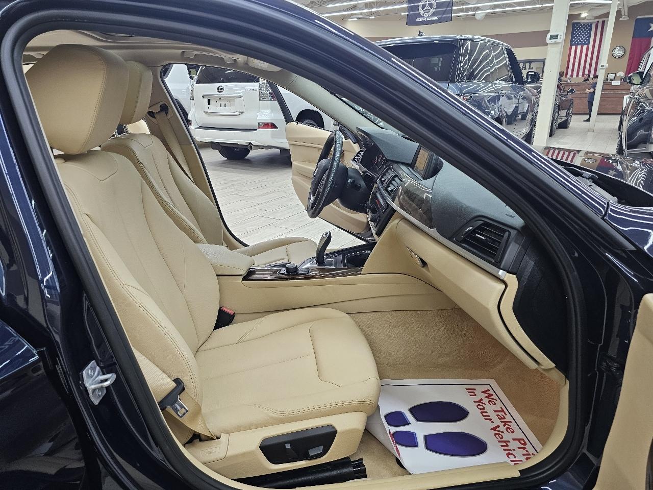 BMW 3-Series 328i Sedan 2015