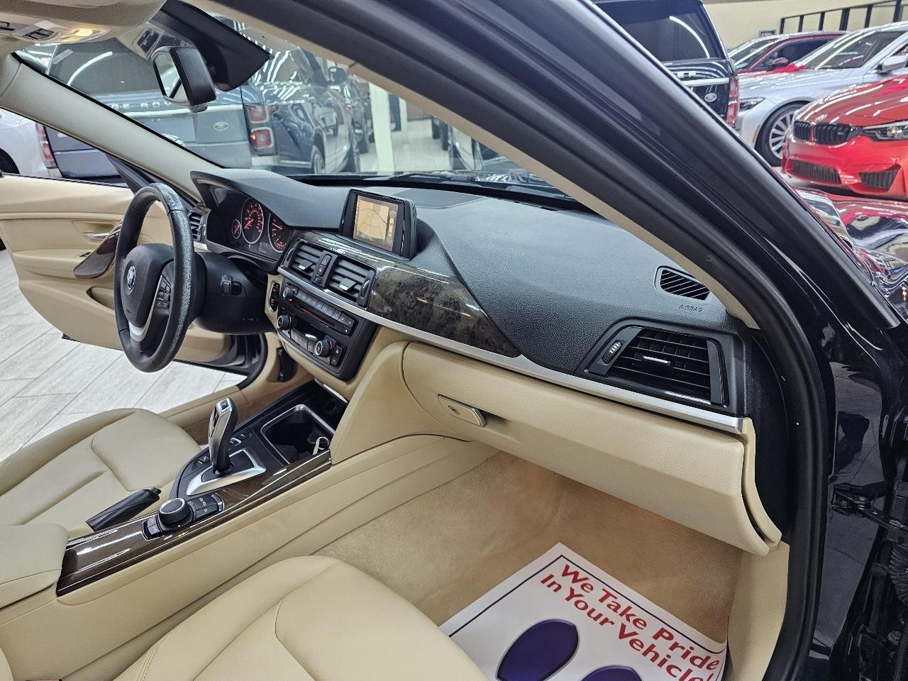 BMW 3-Series 328i Sedan 2015