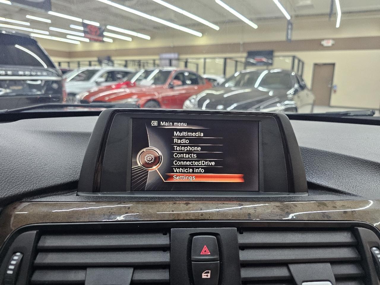 BMW 3-Series 328i Sedan 2015