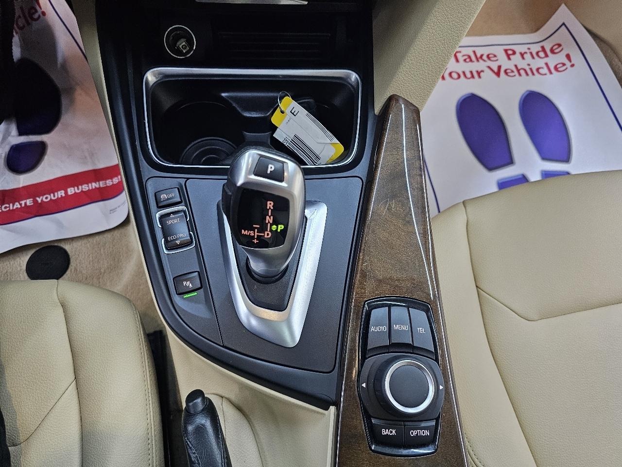 BMW 3-Series 328i Sedan 2015