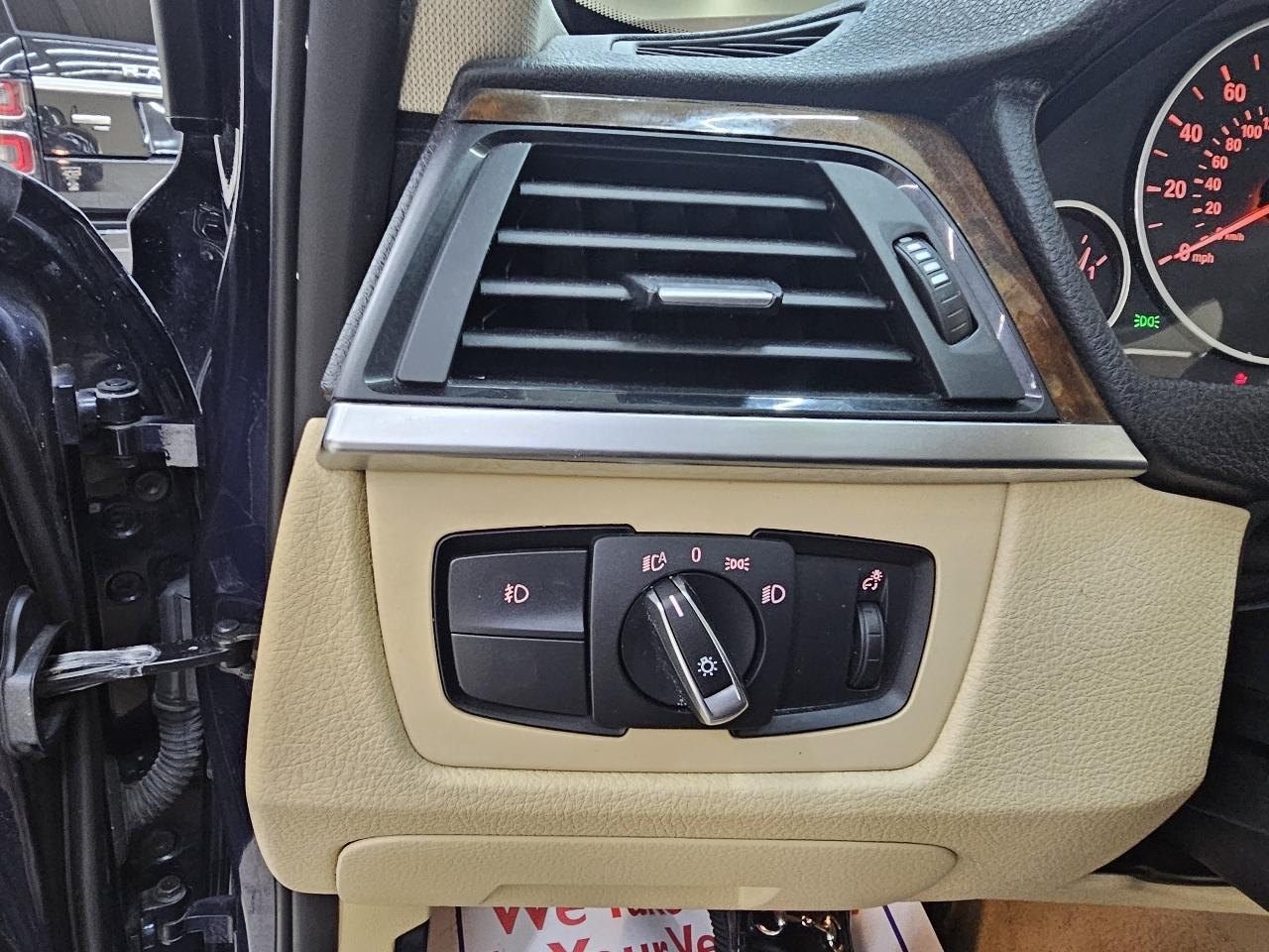 BMW 3-Series 328i Sedan 2015