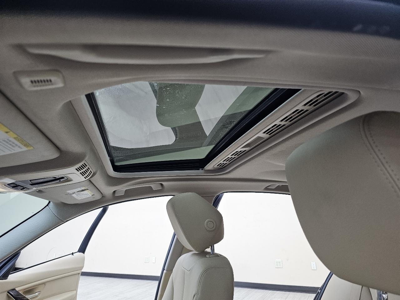 BMW 3-Series 328i Sedan 2015