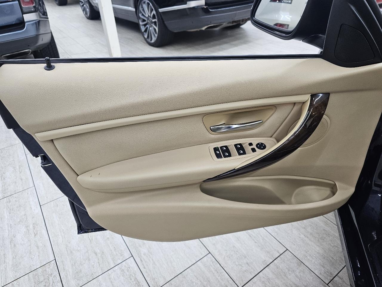 BMW 3-Series 328i Sedan 2015