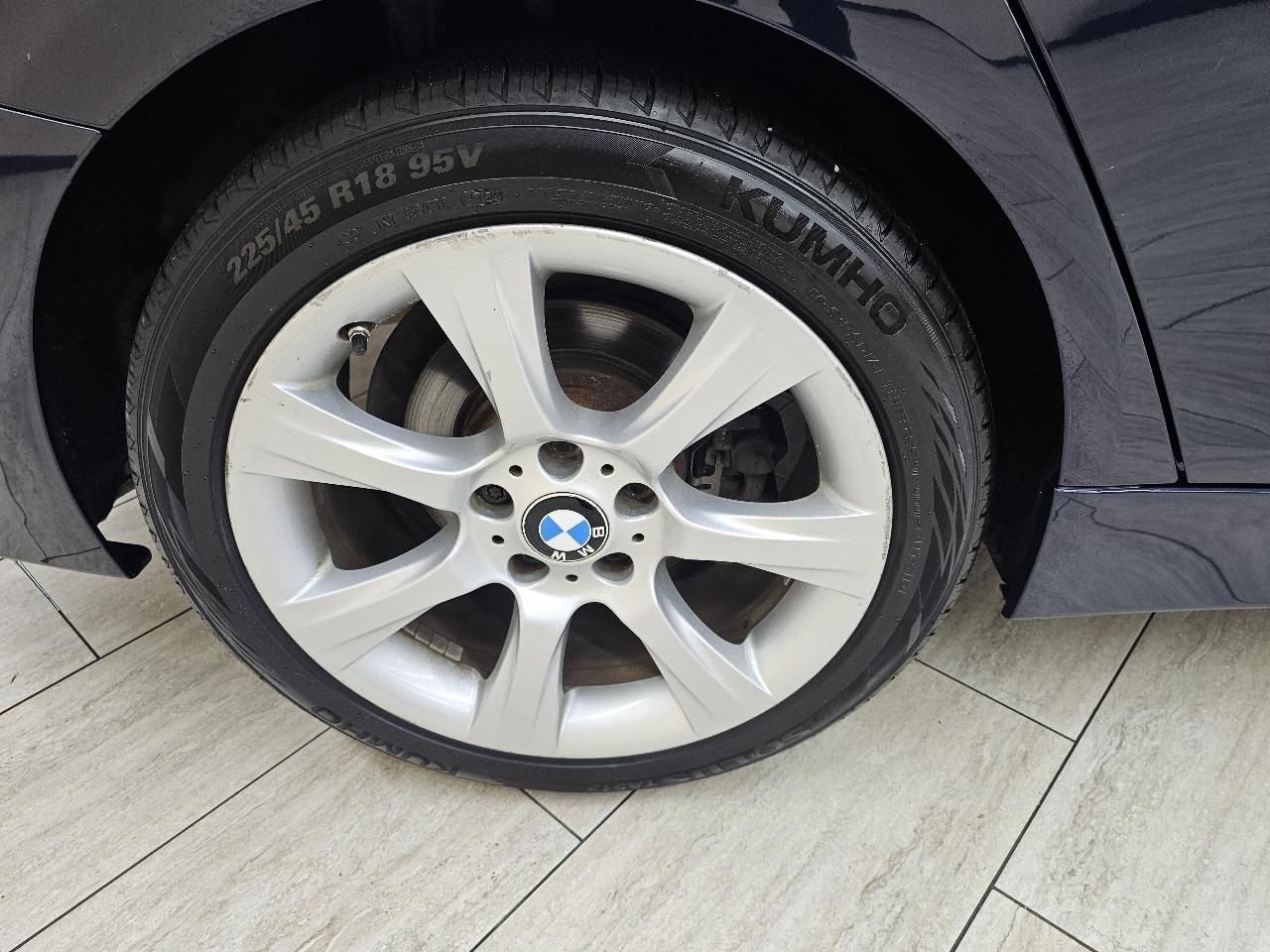 BMW 3-Series 328i Sedan 2015