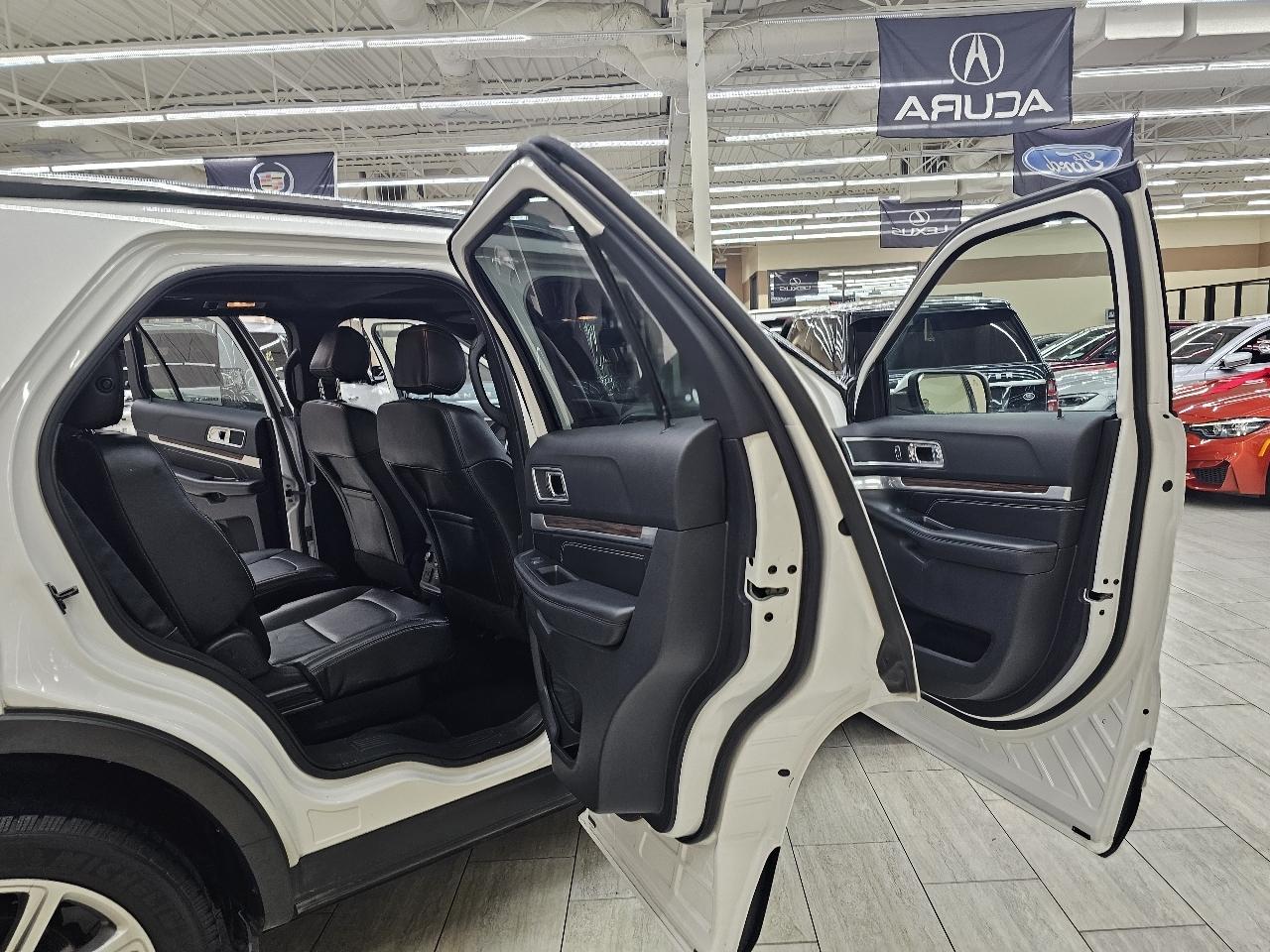 Ford Explorer Limited FWD 2016