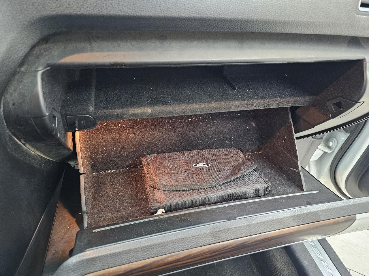 Ford Explorer Limited FWD 2016