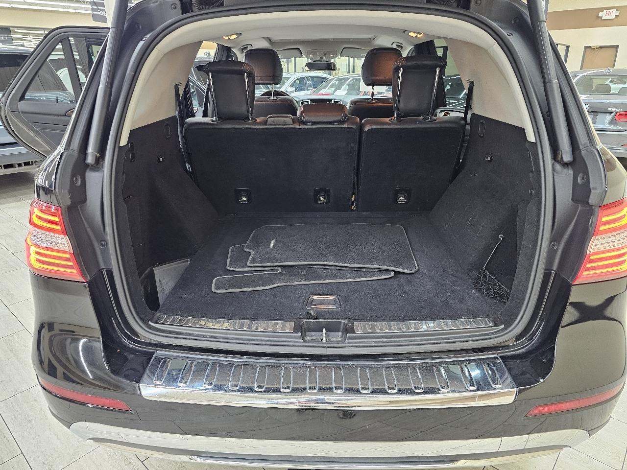 Mercedes-Benz M-Class ML350 BlueTEC 2012