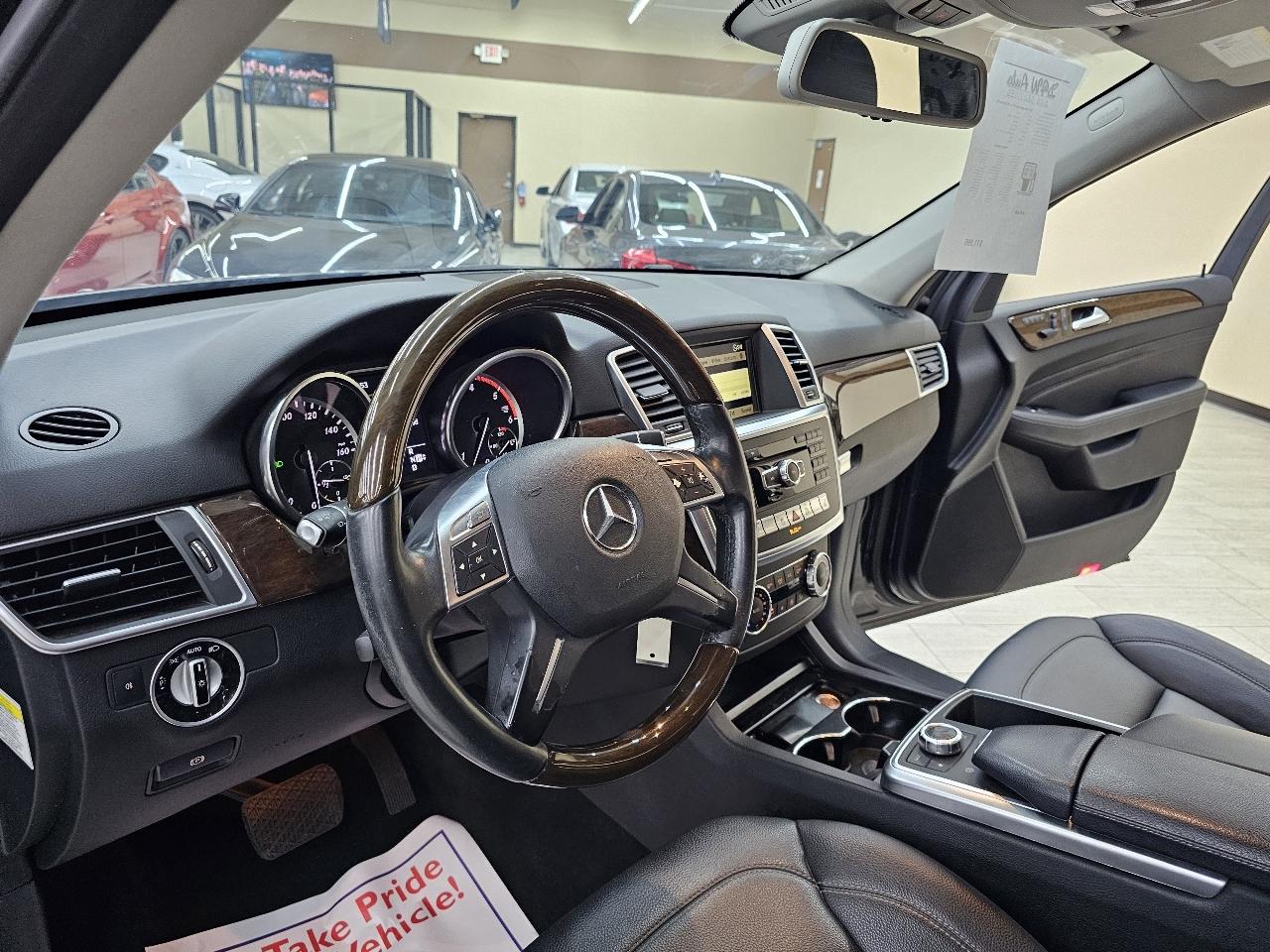 Mercedes-Benz M-Class ML350 BlueTEC 2012
