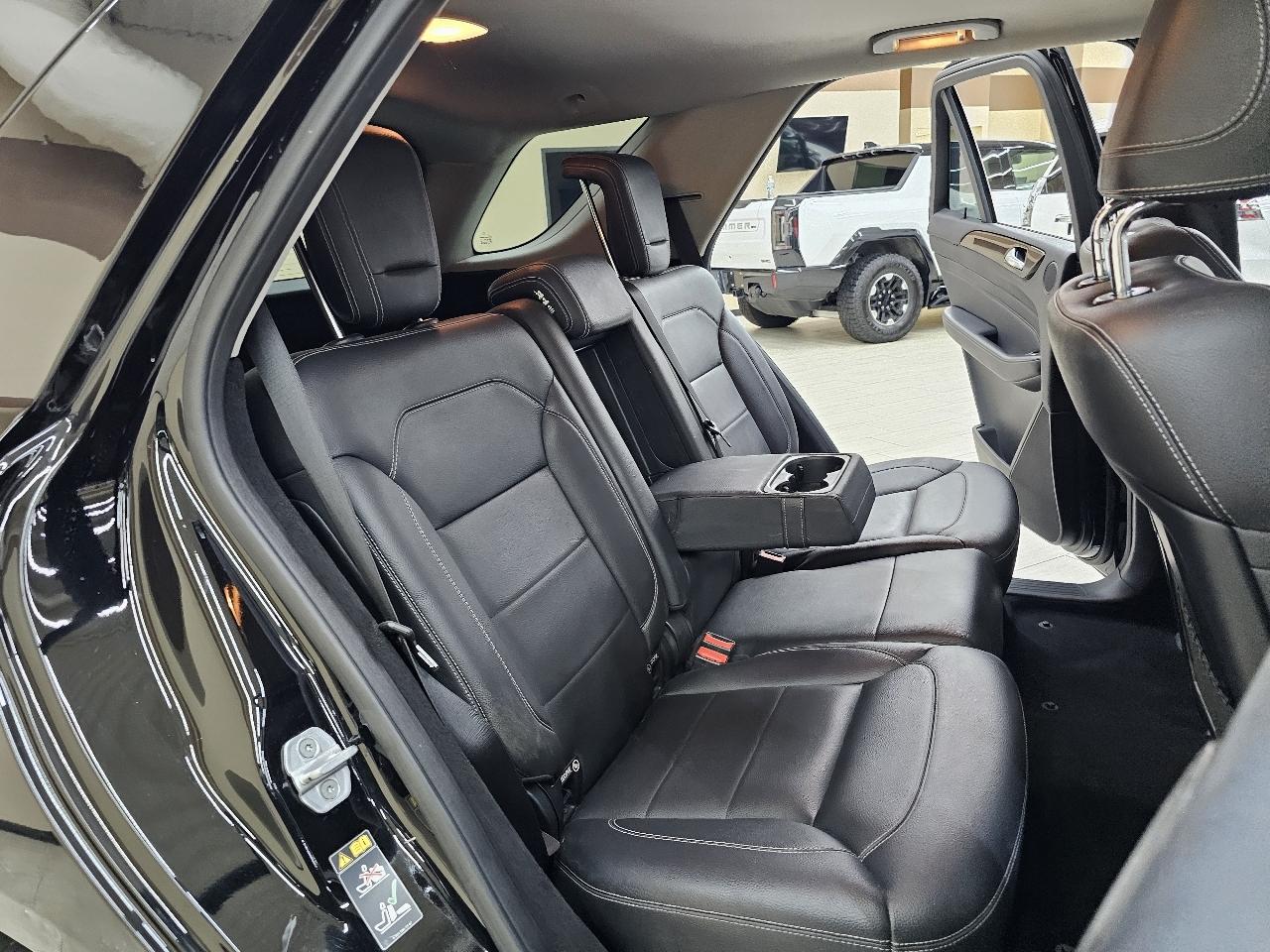 Mercedes-Benz M-Class ML350 BlueTEC 2012