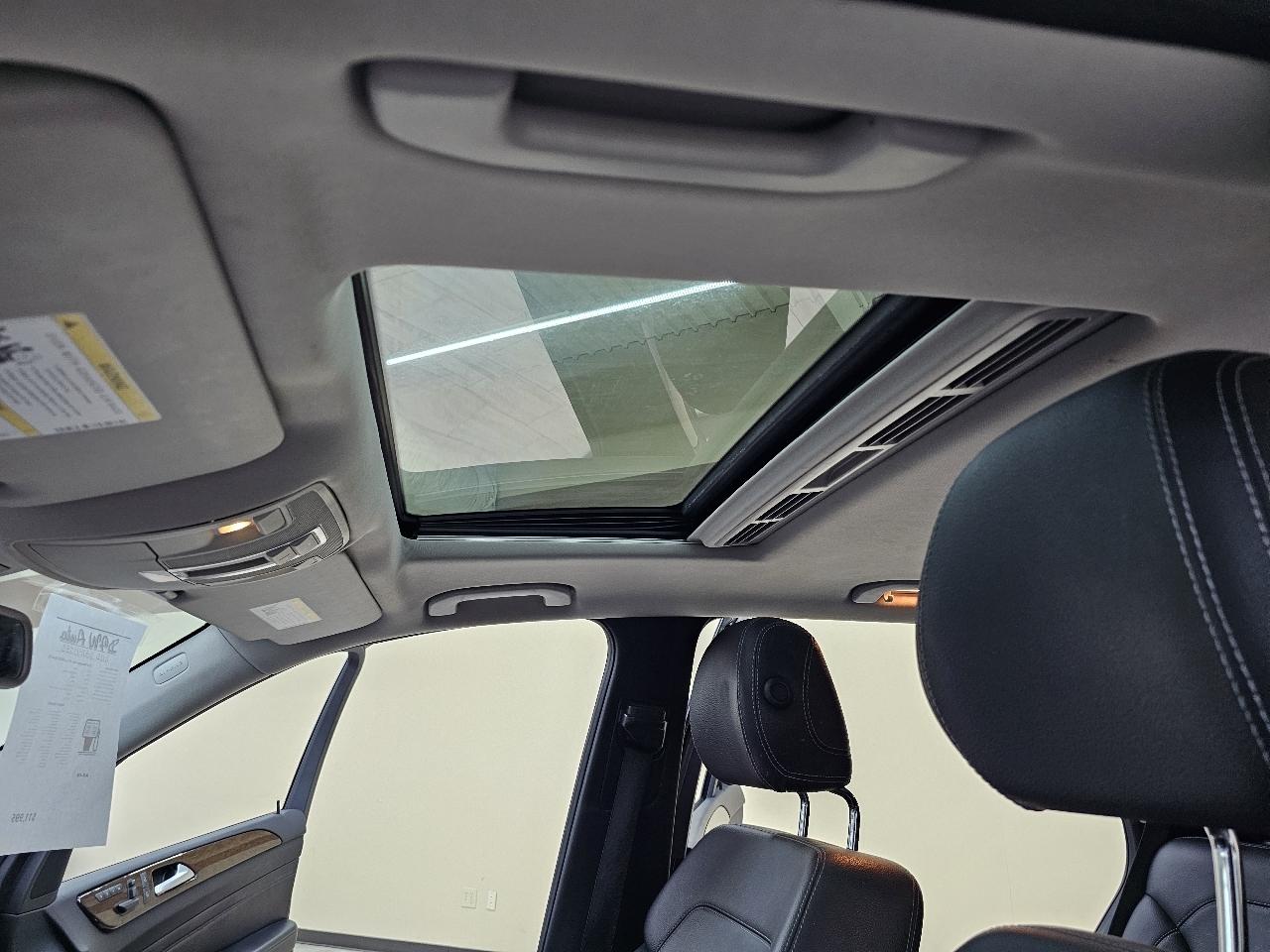 Mercedes-Benz M-Class ML350 BlueTEC 2012