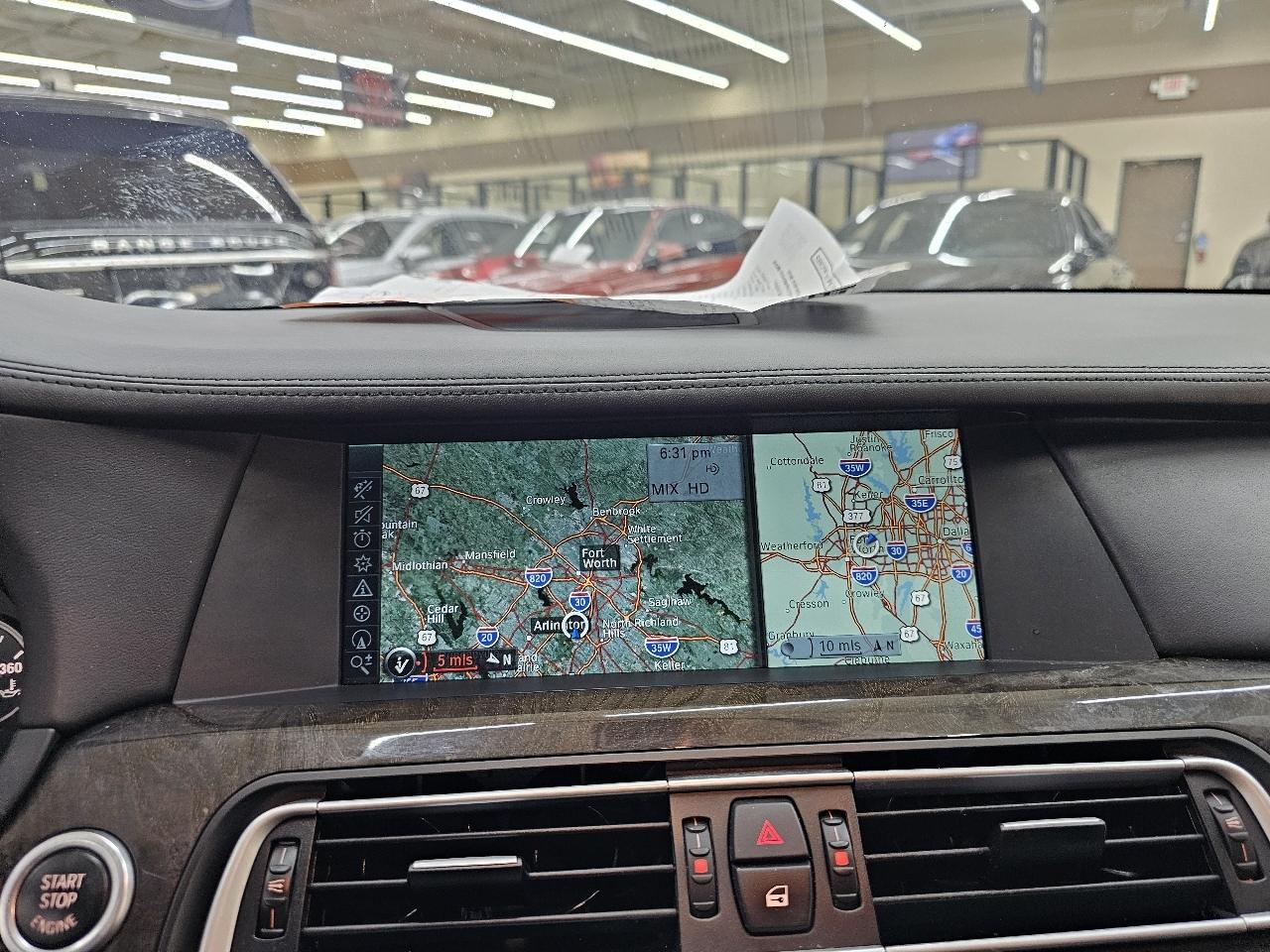 BMW 7-Series 750i xDrive Sedan 2012