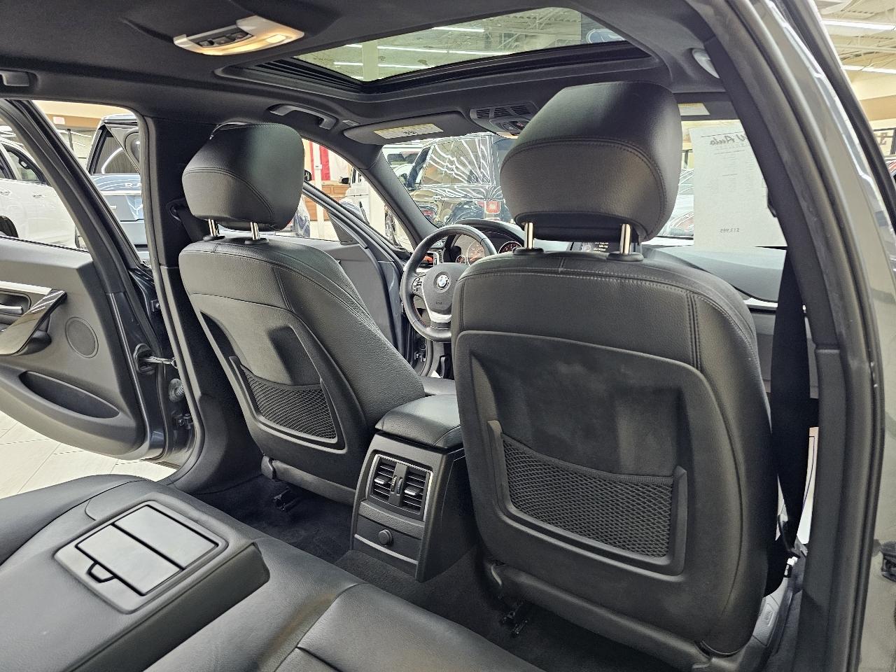 BMW 3-Series 328i SULEV 2016