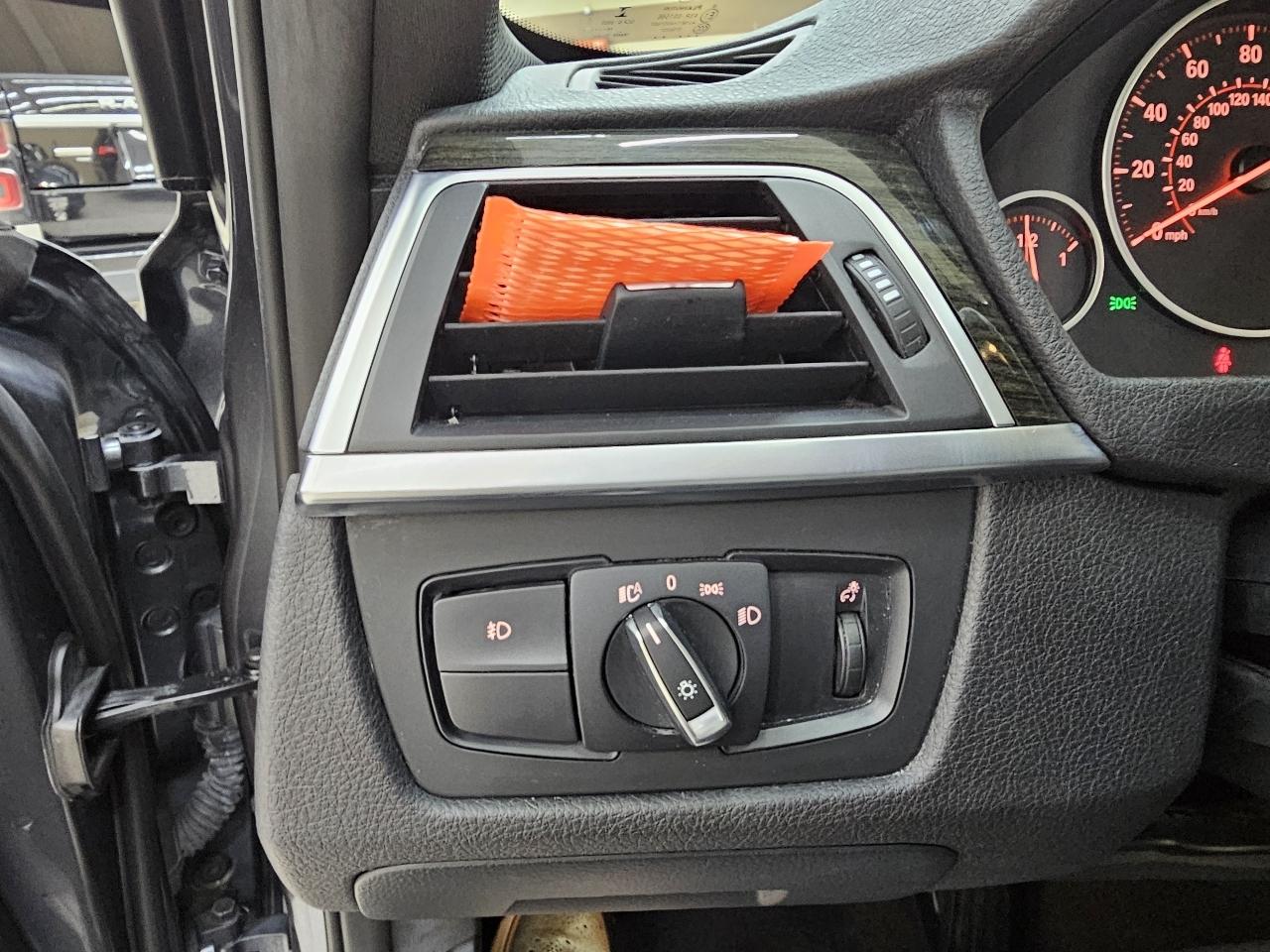 BMW 3-Series 328i SULEV 2016