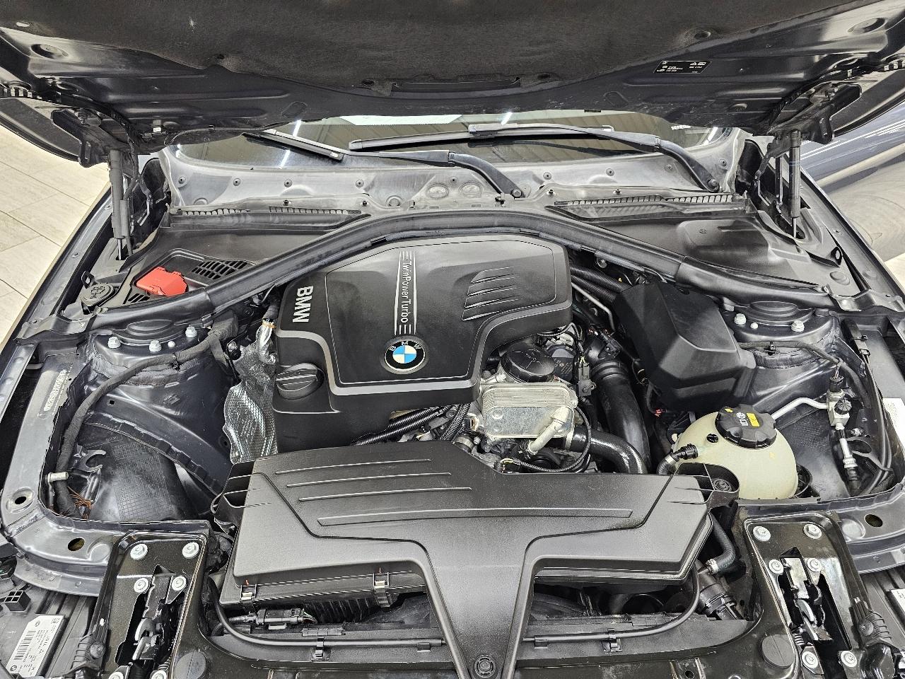 BMW 3-Series 328i SULEV 2016