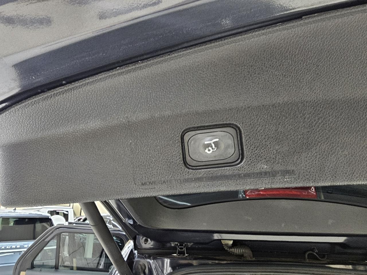 Ford Explorer Limited FWD 2017