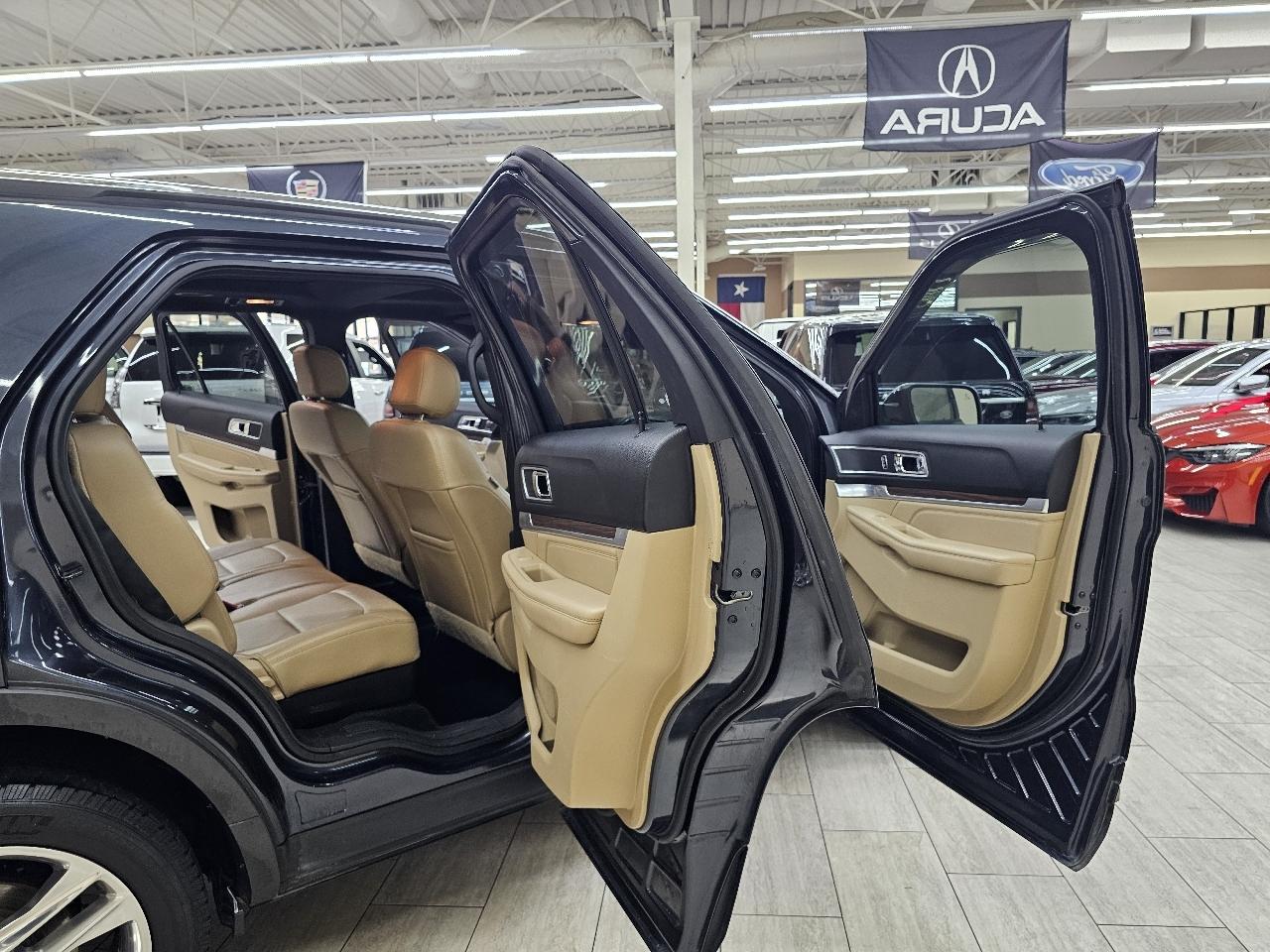 Ford Explorer Limited FWD 2017