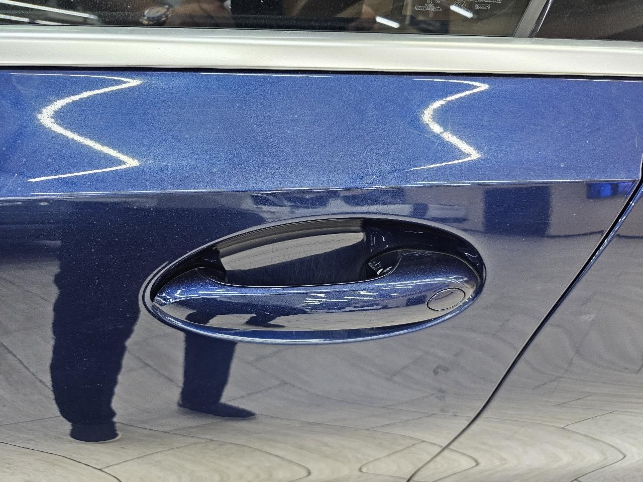 BMW 3-Series 330i 2019