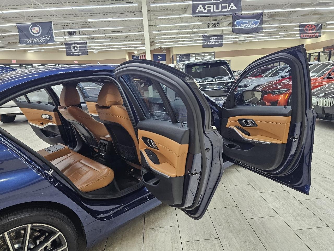 BMW 3-Series 330i 2019