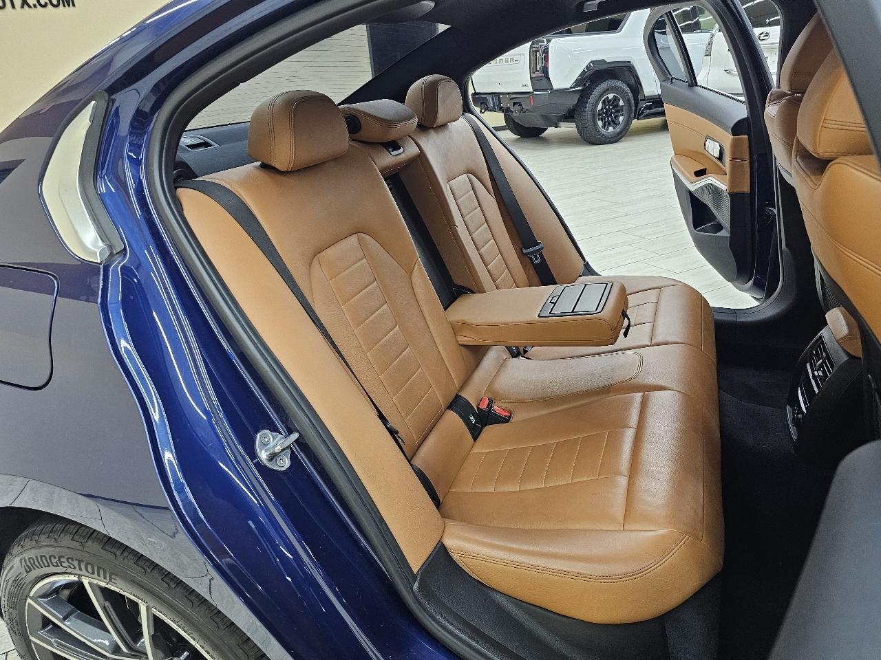 BMW 3-Series 330i 2019