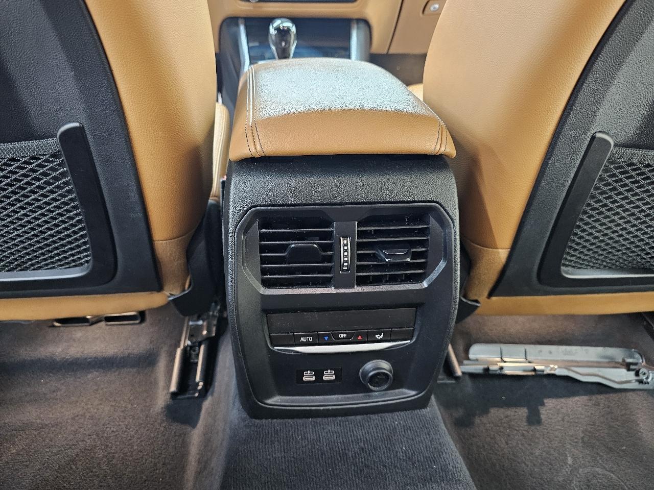 BMW 3-Series 330i 2019