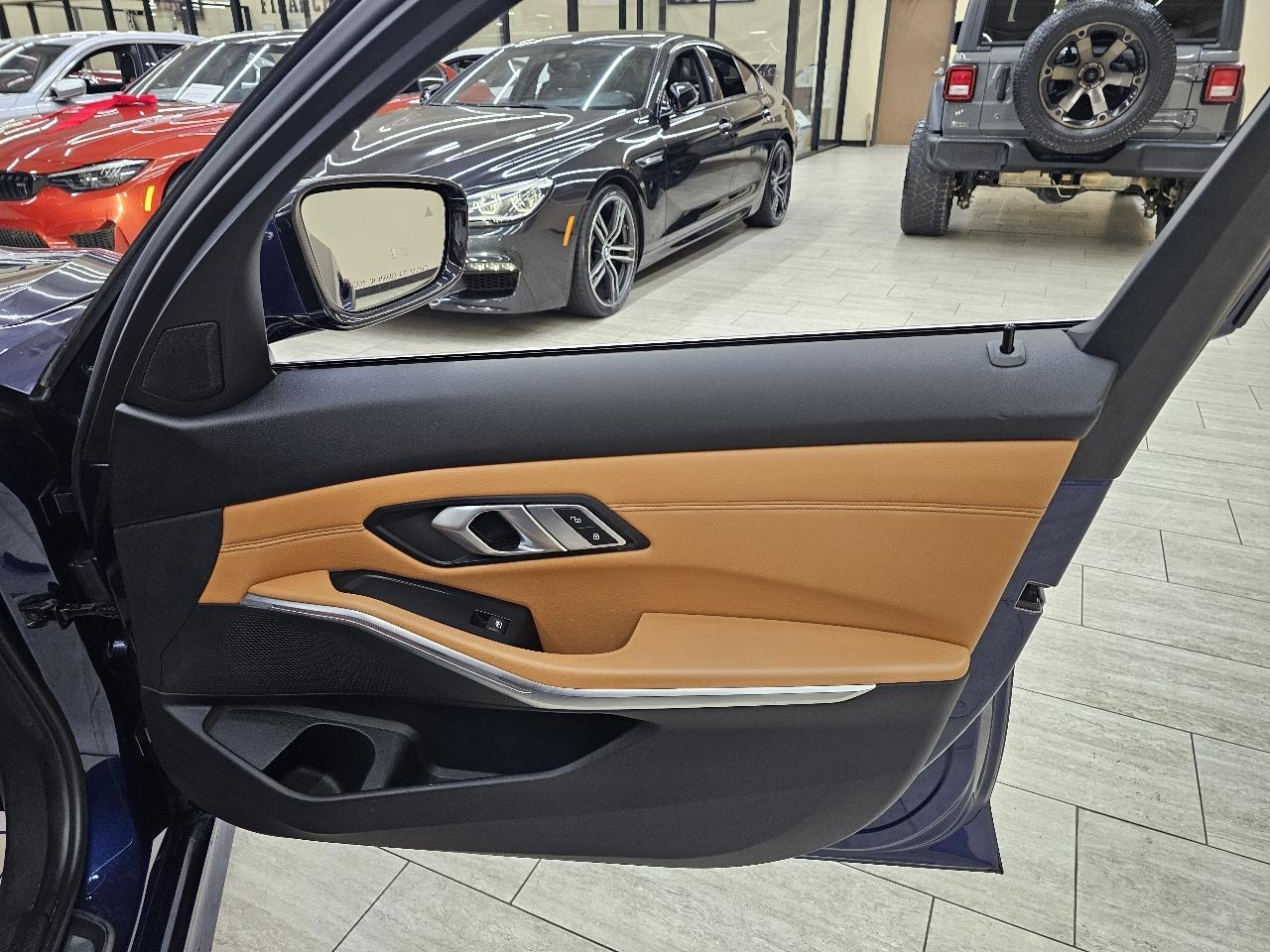 BMW 3-Series 330i 2019