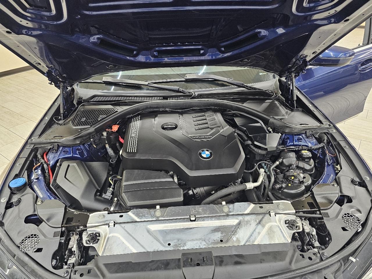 BMW 3-Series 330i 2019