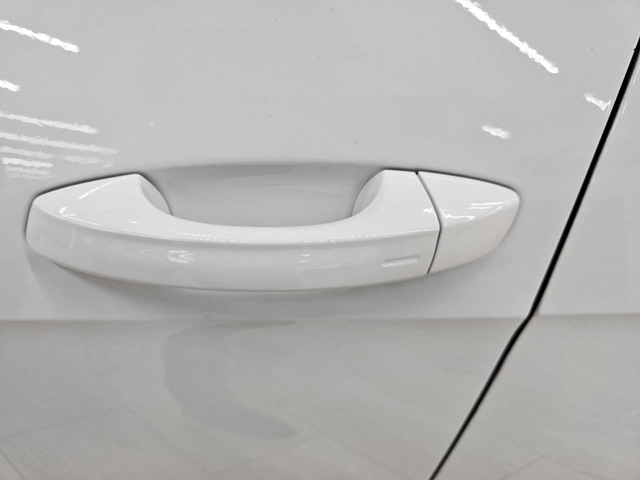 Volkswagen Golf GTI SE 6M 4-Door 2017