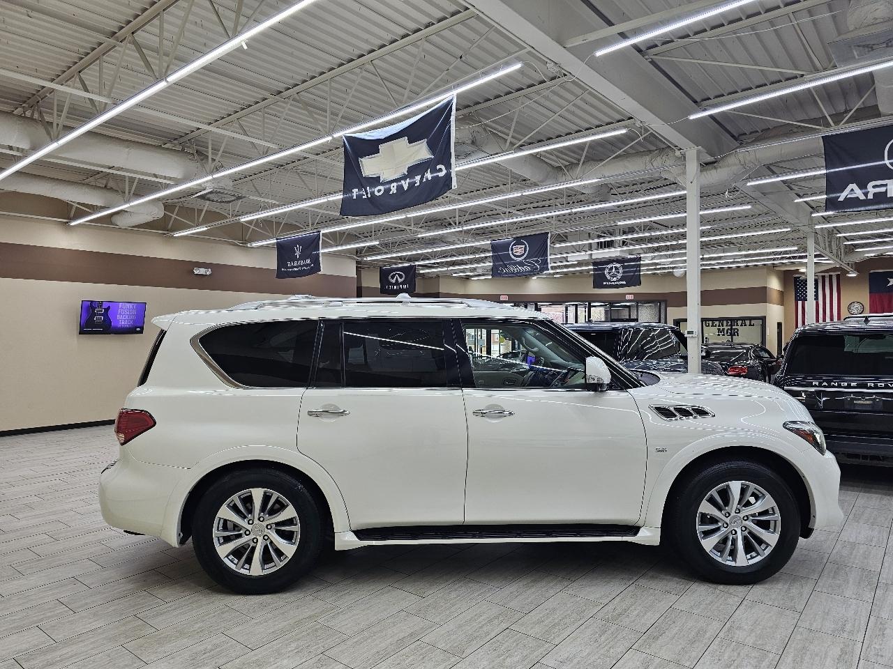 Infiniti QX80 2WD 2017