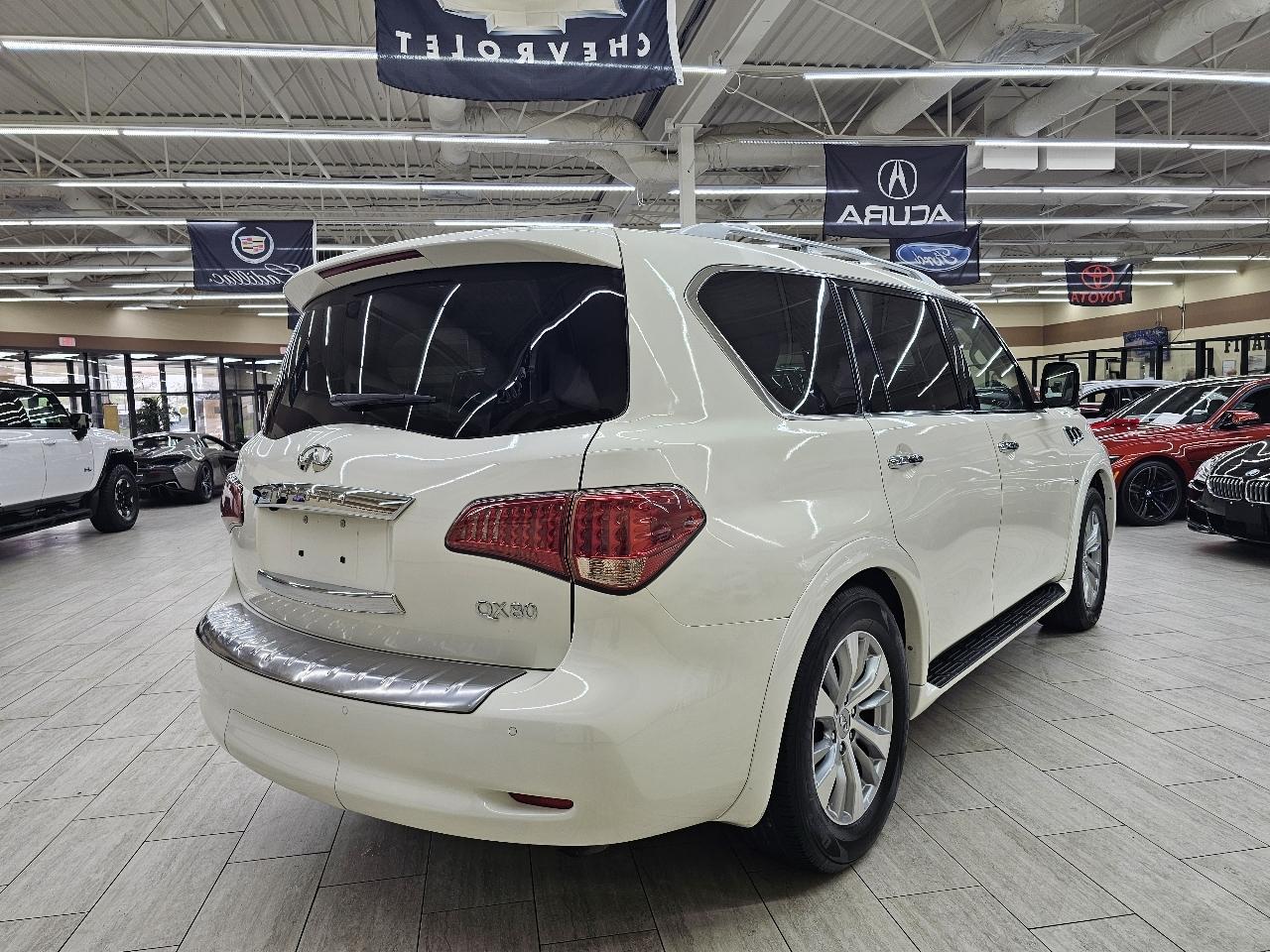 Infiniti QX80 2WD 2017