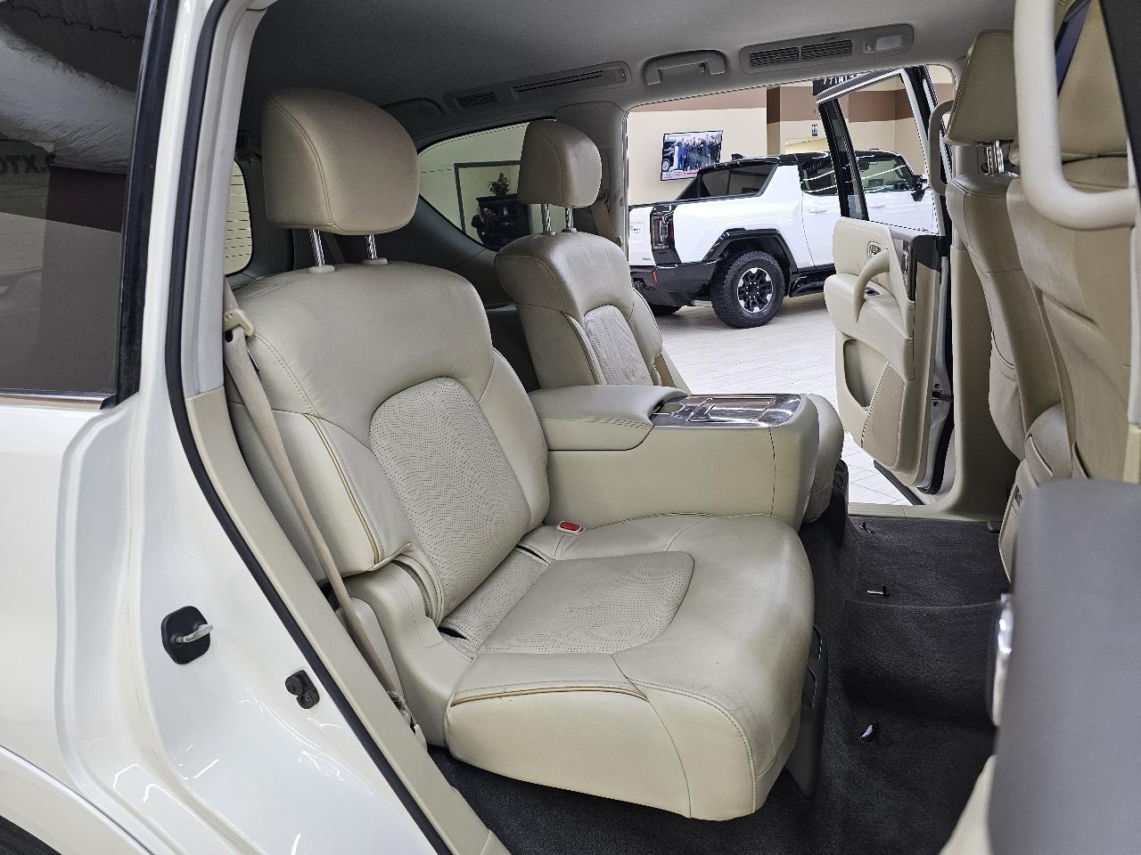 Infiniti QX80 2WD 2017