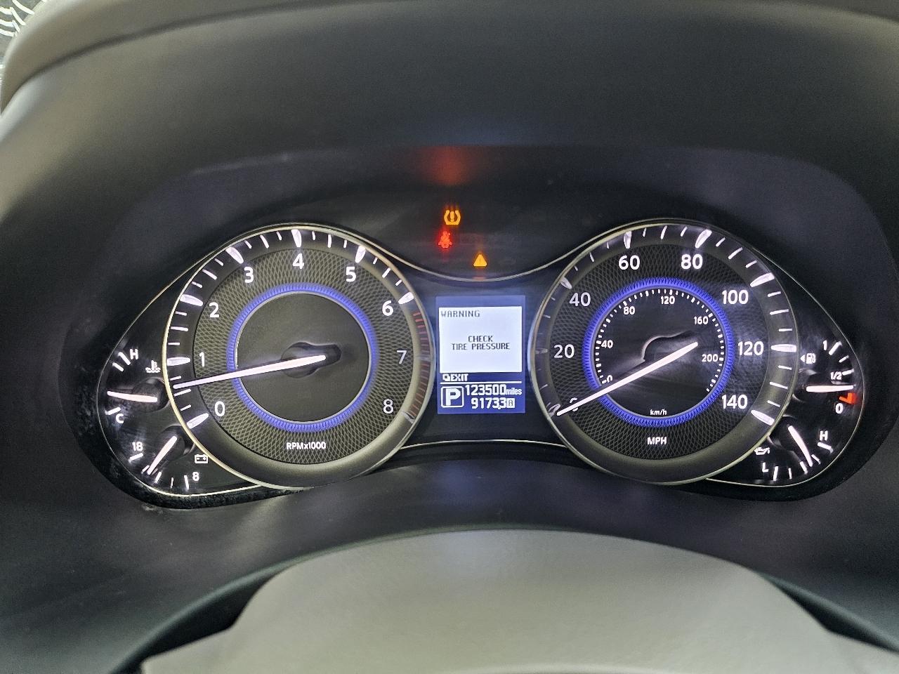 Infiniti QX80 2WD 2017