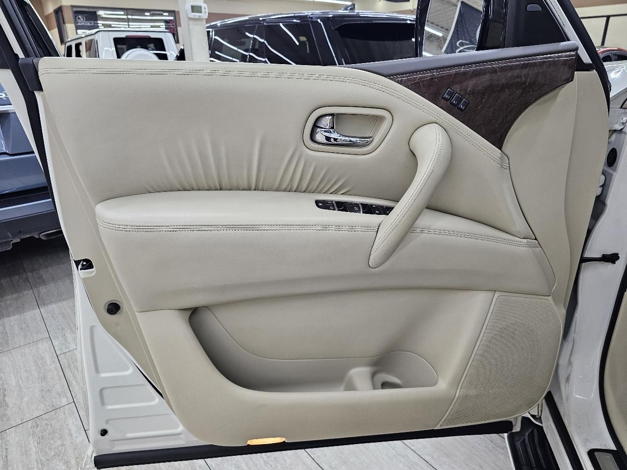 Infiniti QX80 2WD 2017