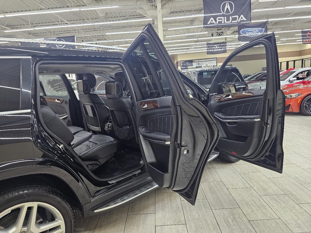 Mercedes-Benz GL-Class GL550 4MATIC 2014