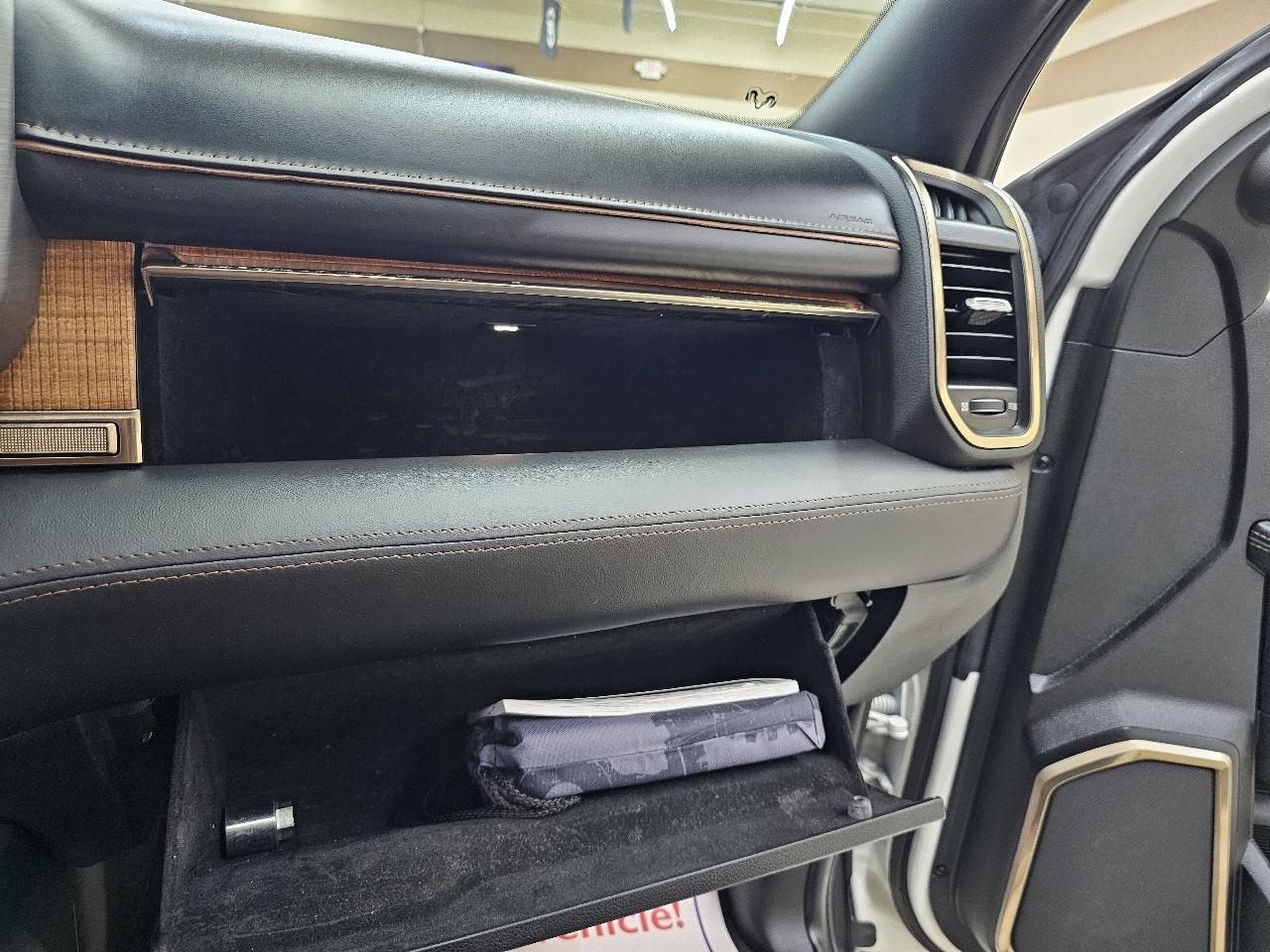 RAM 2500 Longhorn Crew Cab SWB 4WD 2021