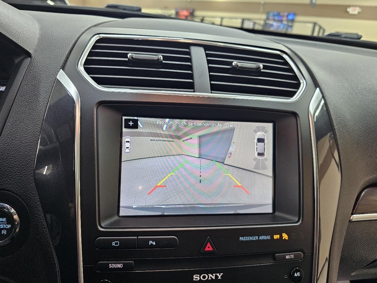 Ford Explorer Limited FWD 2019