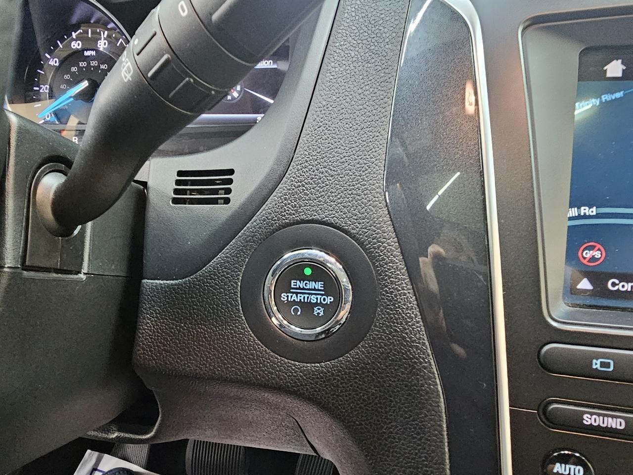 Ford Explorer Limited FWD 2019