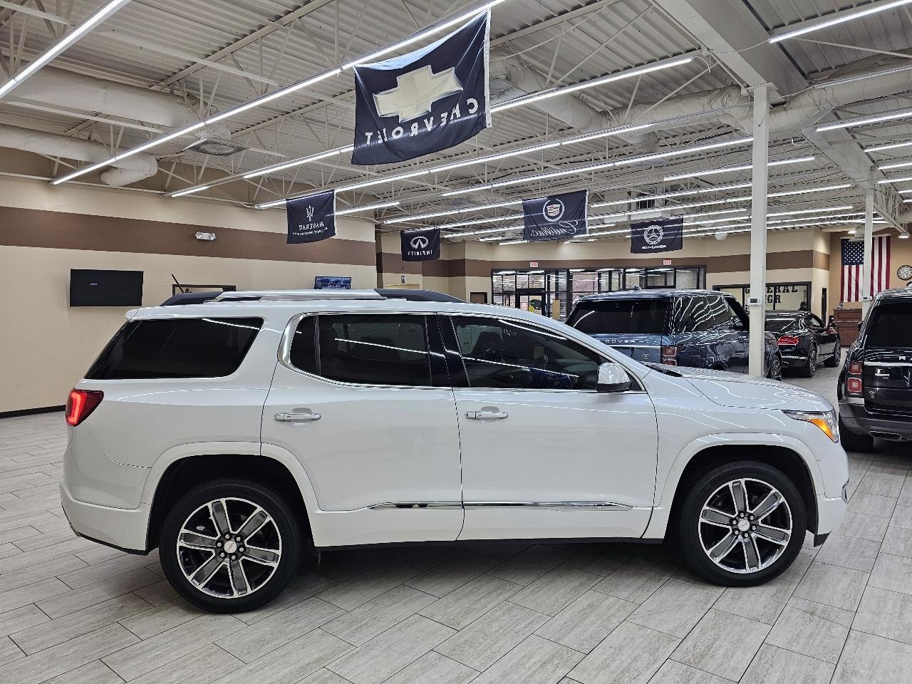 GMC Acadia Denali 2017