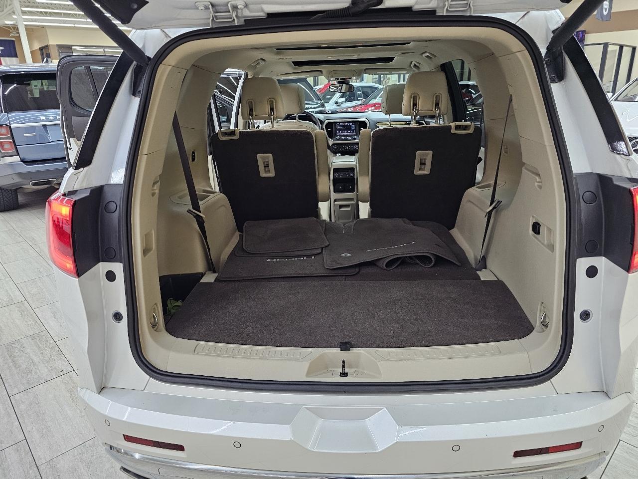 GMC Acadia Denali 2017