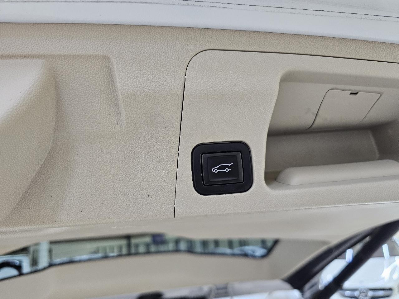 GMC Acadia Denali 2017