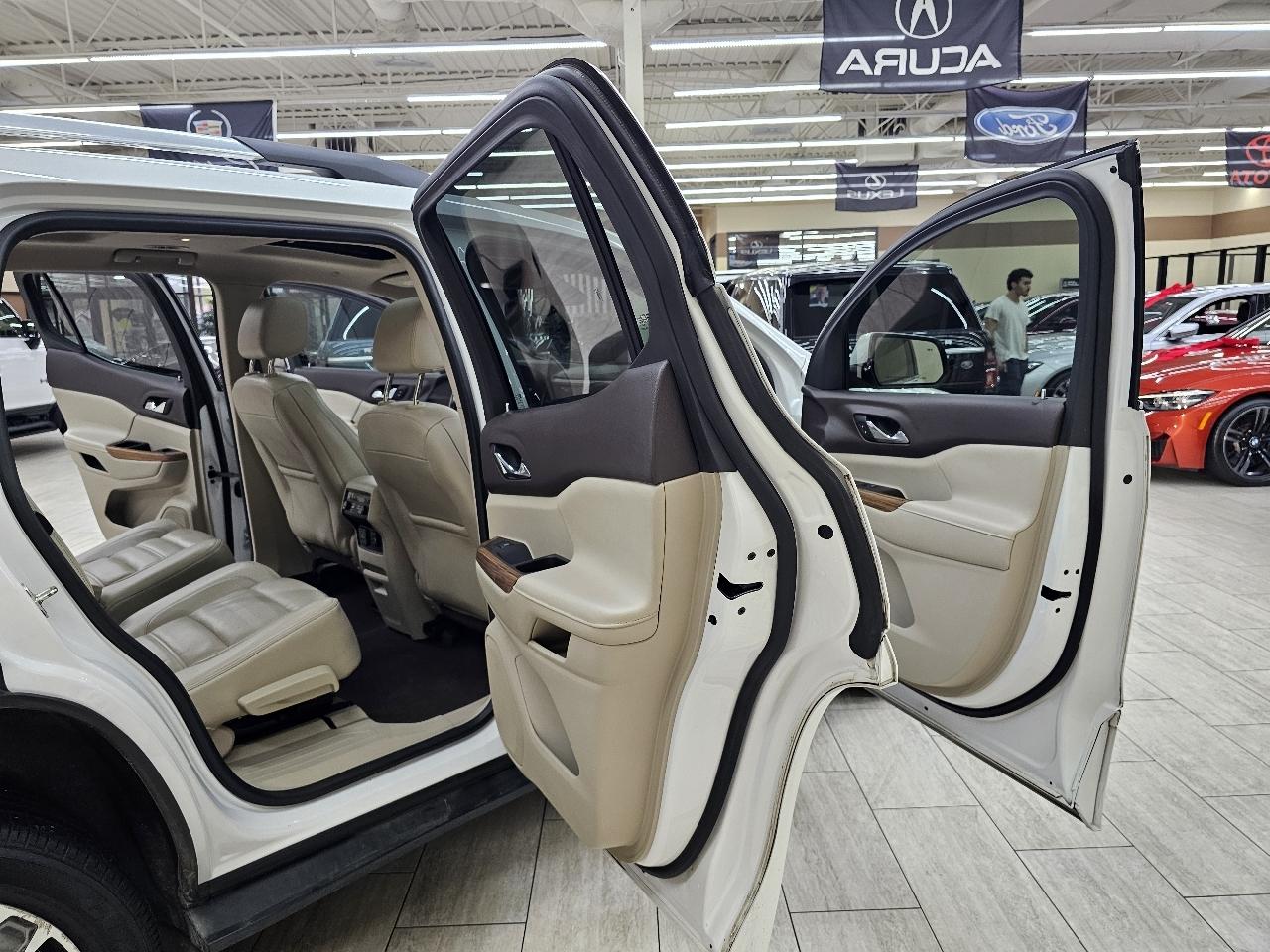 GMC Acadia Denali 2017