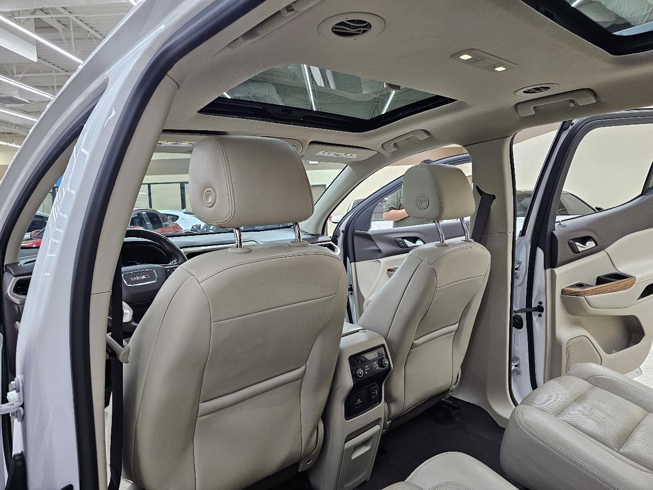 GMC Acadia Denali 2017